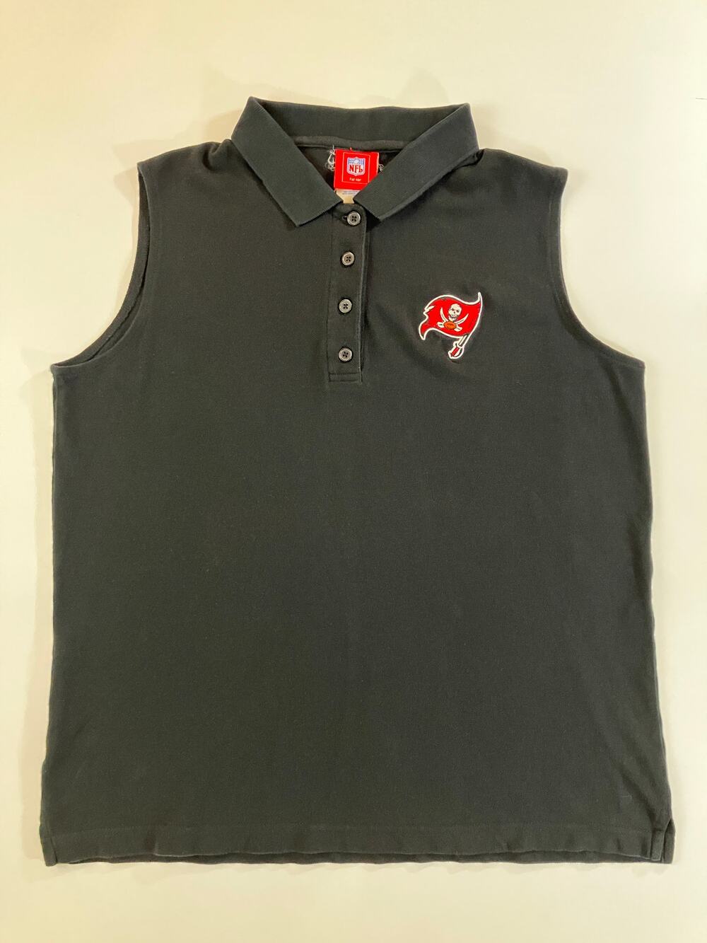 NFL For Her Tampa Bay Buccaneers Women XL Black Sleeveless Polo Embroidered Bucs